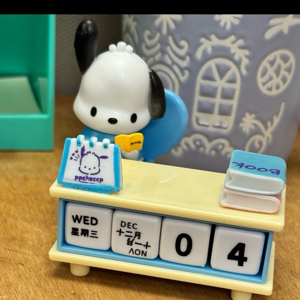 Pochacco Desk Calendar